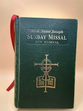 New St Joseph Sunday Missal And Hymnal Complete Edition Catholic Book Publishing